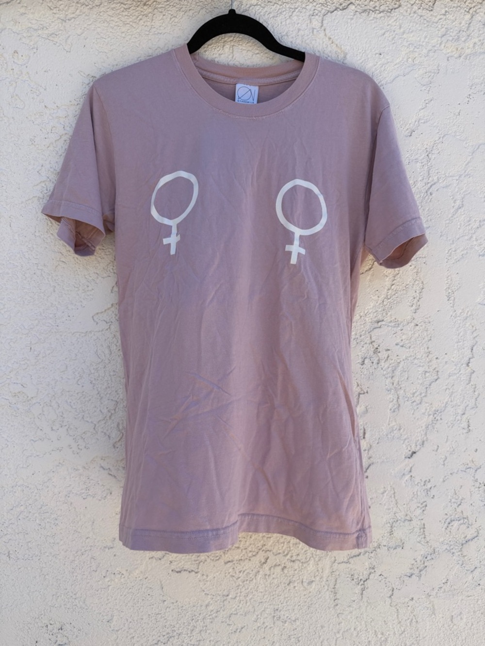 Otherwild double women’s symbol Dusty Pink t-shirt womens Medium